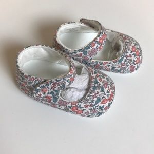 Edgehill Collection Baby Shoes 3-6 Months